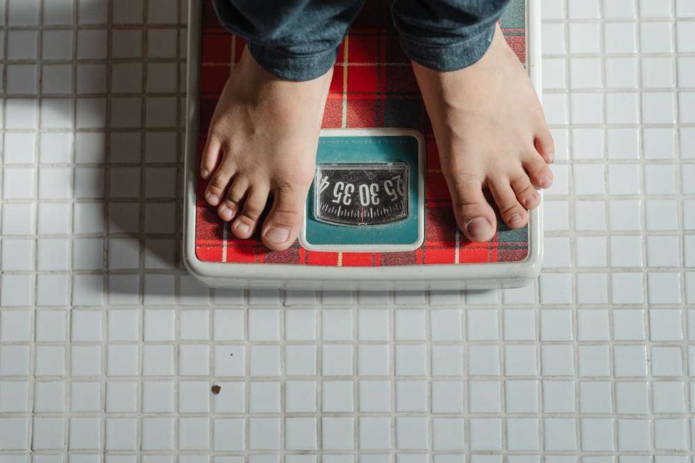 2 feet on a scale for weight loss with flexpro