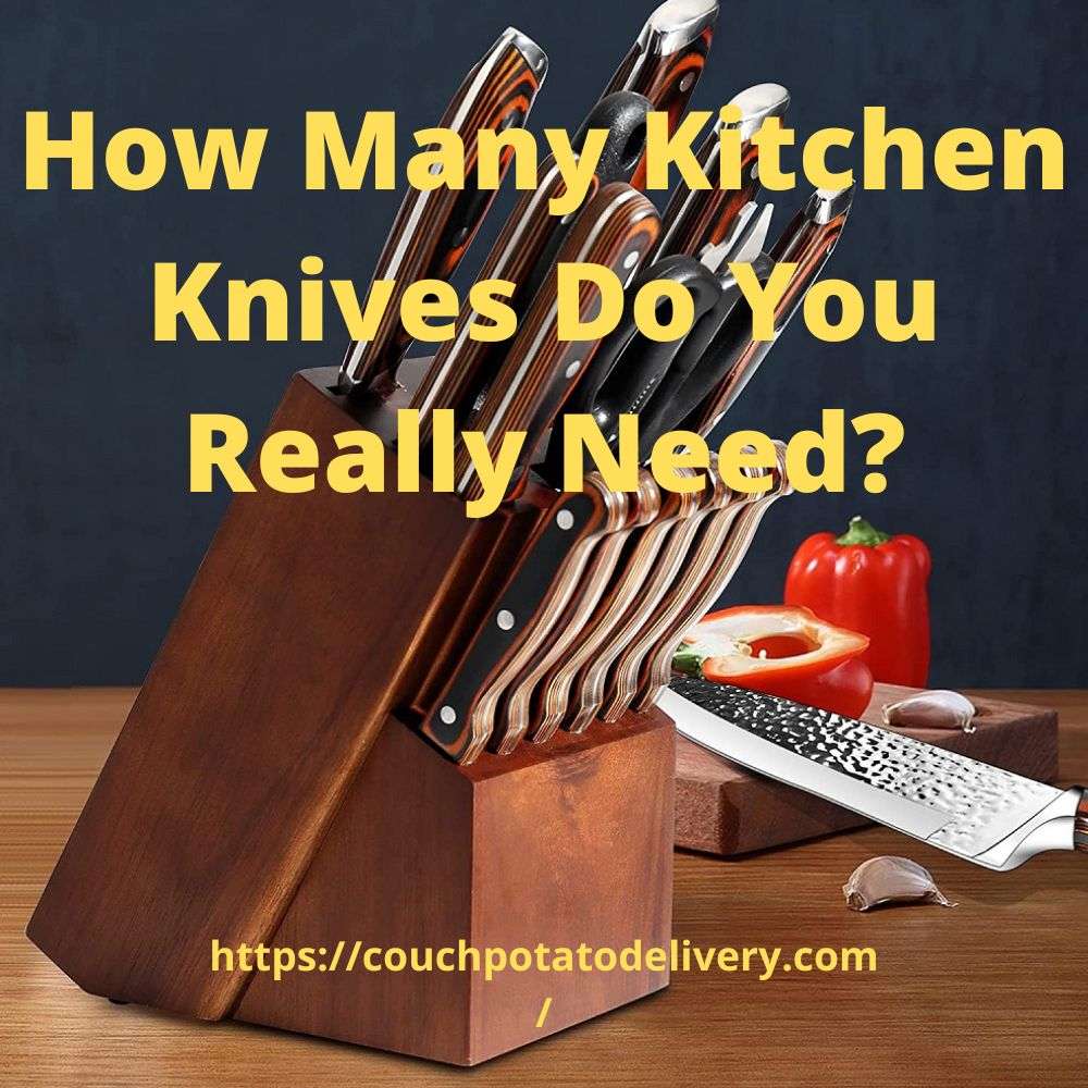 knife set with 4 essential kitchen knives