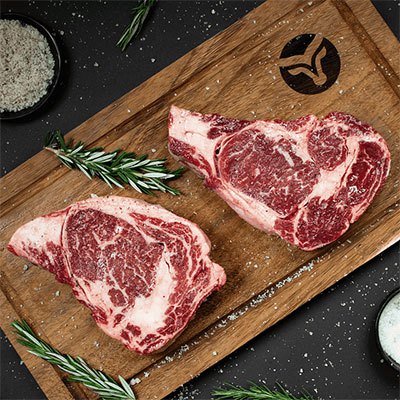 vaquero beef - steaks on a wooden cutting board